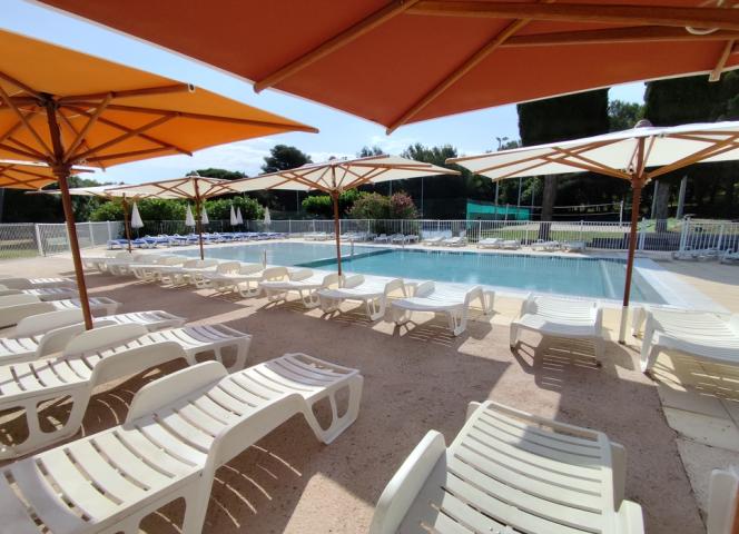 Piscine terrasse Bormes