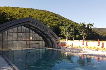 piscine résidence cévéo lac chambon
