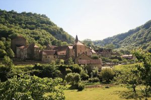 Baume-les-Messieurs est une Cité de Caractère de Bourgogne-Franche-Comté