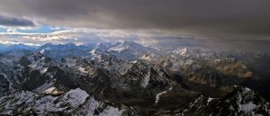 vue sur le Massif de Néouvielle, dans les Hautes-Pyrénées