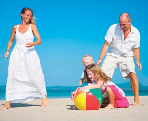 cévéo famille en été, à la plage