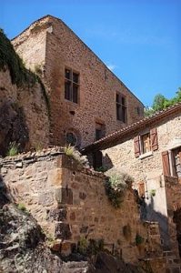 Logis seigneurial à Saint-Florêt, village du Puy-De-Dôme